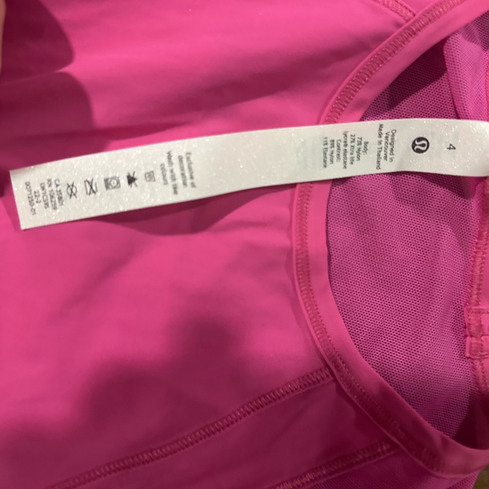 Lululemon sculpt tank size 4.